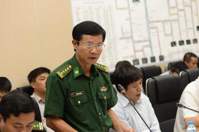 Sáng mai bão vào Quảng Ninh - Ninh Bình, hơn 1.600 du khách vẫn mắc ở Cô Tô - 3 Sáng mai bão vào Quảng Ninh - Ninh Bình, hơn 1.600 du khách vẫn mắc ở Cô Tô - 3