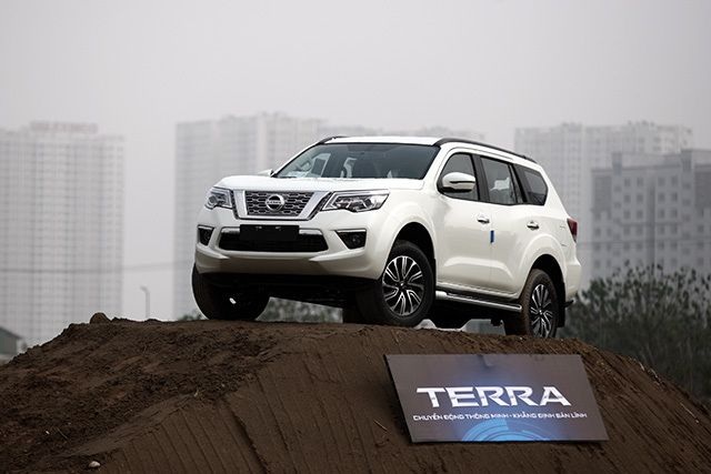 Nissan Terra