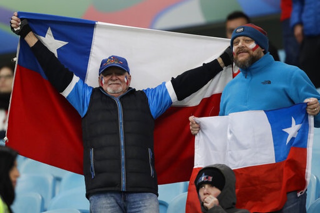 Thắng sốc Chile 3 bàn, Peru gặp Brazil ở chung kết Copa Americia - 12 Thắng sốc Chile 3 bàn, Peru gặp Brazil ở chung kết Copa Americia - 12