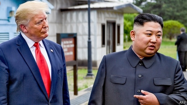 Triều Tiên chỉ trích Mỹ “thù địch” sau cuộc gặp lịch sử Trump - Kim - 1 Triều Tiên chỉ trích Mỹ “thù địch” sau cuộc gặp lịch sử Trump - Kim - 1