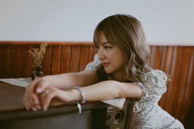 Hotgirl du học Hà thành gây sốt vì xinh như sao Hàn - 4 Hotgirl du học Hà thành gây sốt vì xinh như sao Hàn - 4
