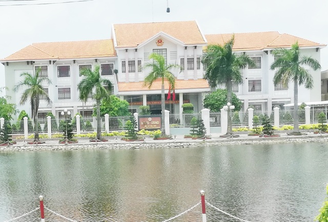 Dùng hàng trăm triệu tiền xúc tiến đầu tư để... tiếp khách tại Bạc Liêu! - 1 Dùng hàng trăm triệu tiền xúc tiến đầu tư để... tiếp khách tại Bạc Liêu! - 1