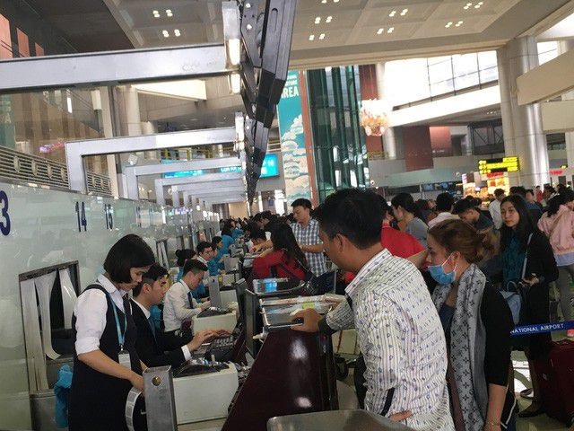 Hành khách được xách tay tới 18kg hành lý lên máy bay - 1 Hành khách được xách tay tới 18kg hành lý lên máy bay - 1