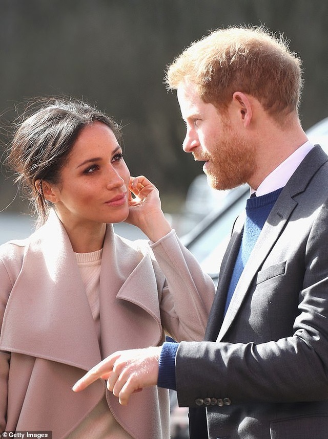 Meghan Markle hạnh phúc bên chồng con - 2 Meghan Markle hạnh phúc bên chồng con - 2