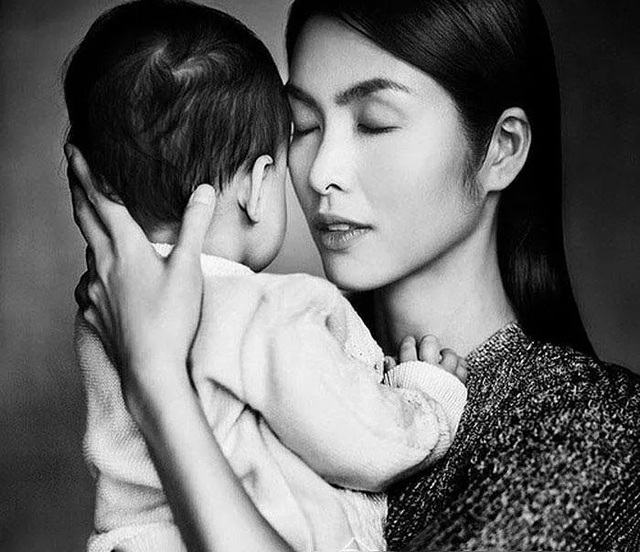 Tăng Thanh Hà được khen nức nở vẻ đẹp không “nhân bản trăm cô như một” - 4 Tăng Thanh Hà được khen nức nở vẻ đẹp không “nhân bản trăm cô như một” - 4