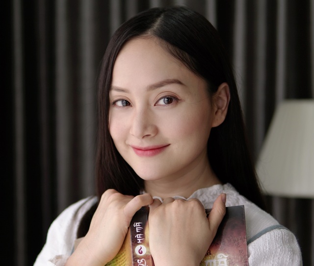 Lan Phương kể hậu trường “Nàng dâu order”: Cho con bú, nude dưới cái lạnh 5 độ - 1 Lan Phương kể hậu trường “Nàng dâu order”: Cho con bú, nude dưới cái lạnh 5 độ - 1