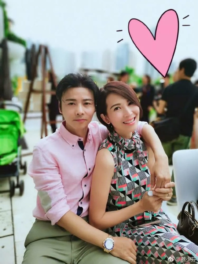 Cuộc hôn nhân “chị-em” đáng ngưỡng mộ của hoa đán Thái Thiếu Phân - 3 Cuộc hôn nhân “chị-em” đáng ngưỡng mộ của hoa đán Thái Thiếu Phân - 3