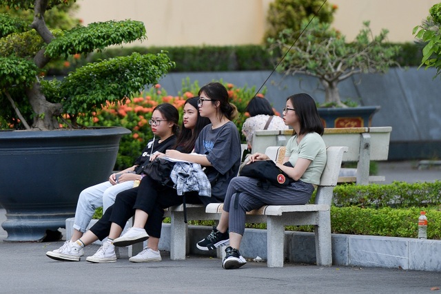 Thí sinh tự tin đi thi năng khiếu Ảnh báo chí - 2 Thí sinh tự tin đi thi năng khiếu Ảnh báo chí - 2