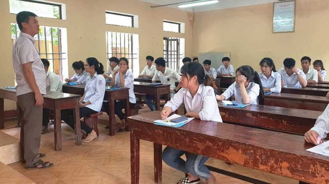 Nam Định: 22 bài thi Ngữ văn đạt từ 9 điểm trở lên - 1 Nam Định: 22 bài thi Ngữ văn đạt từ 9 điểm trở lên - 1