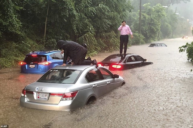 Thủ đô Wasington ngập nặng vì mưa lớn, Nhà Trắng cũng không thoát - 9