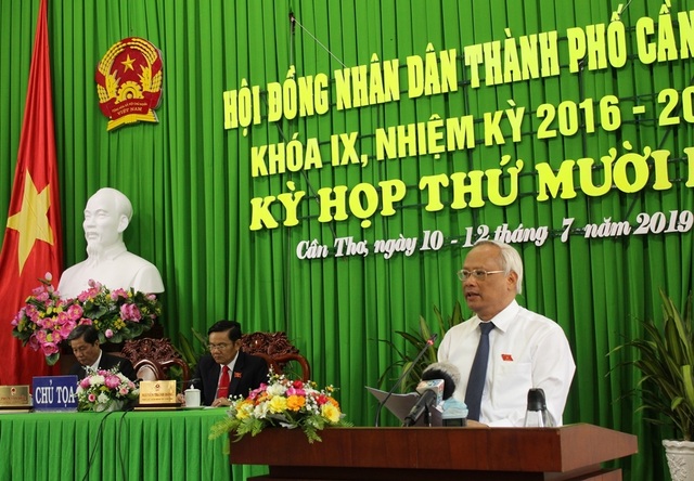 Phó Chủ tịch Quốc hội Uông Chu Lưu dự khai mạc kỳ họp HĐND TP Cần Thơ