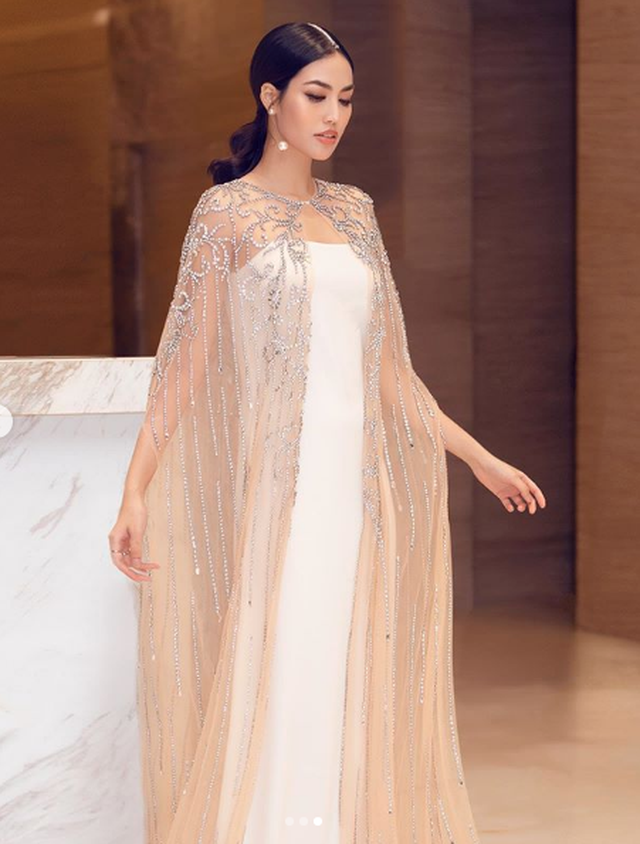 Hai mỹ nhân Việt lấy chồng thiếu gia, mang bầu vẫn giữ phong thái của siêu mẫu - 21 Hai mỹ nhân Việt lấy chồng thiếu gia, mang bầu vẫn giữ phong thái của siêu mẫu - 21