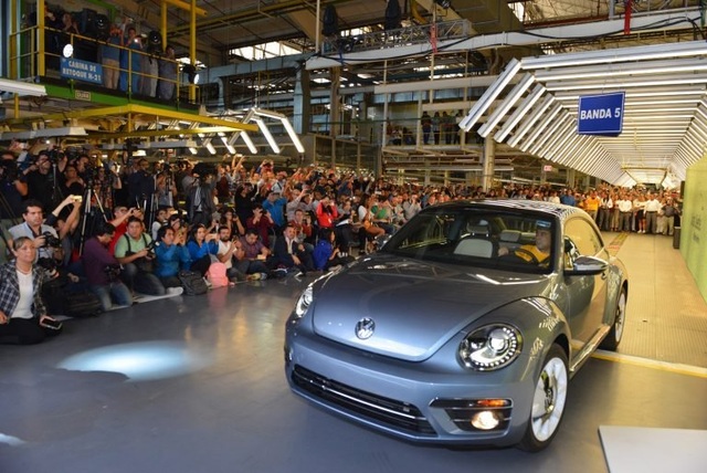 Volkswagen chính thức dừng sản xuất Beetle - 2 Volkswagen chính thức dừng sản xuất Beetle - 2