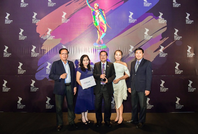 HDBank đạt giải thưởng nơi làm việc tốt nhất châu Á - 2 HDBank đạt giải thưởng nơi làm việc tốt nhất châu Á - 2