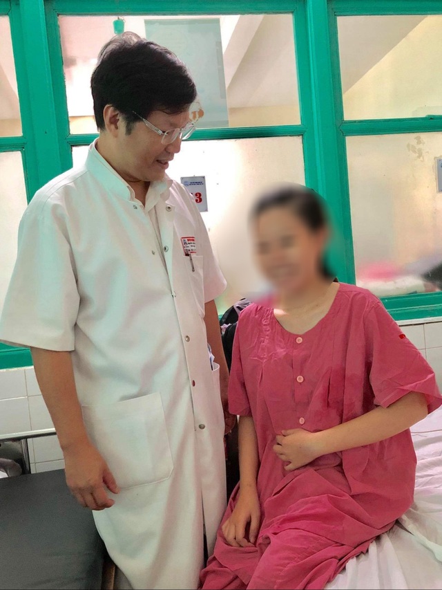 Cứu sống sản phụ có… 2 âm đạo 2 cổ tử cung bị xoắn hiếm gặp - 1 Cứu sống sản phụ có… 2 âm đạo 2 cổ tử cung bị xoắn hiếm gặp - 1