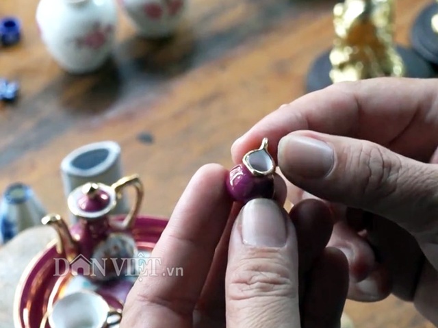 Bộ sưu tập gốm: bình trà, ly, tách,...siêu tí hon độc nhất miền Tây - 4 Bộ sưu tập gốm: bình trà, ly, tách,...siêu tí hon độc nhất miền Tây - 4