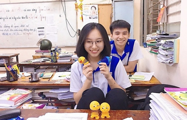 Nữ sinh giành điểm 10 Hóa duy nhất tại TPHCM tiết lộ chuyện “nghiện Facebook” - 2 Nữ sinh giành điểm 10 Hóa duy nhất tại TPHCM tiết lộ chuyện “nghiện Facebook” - 2