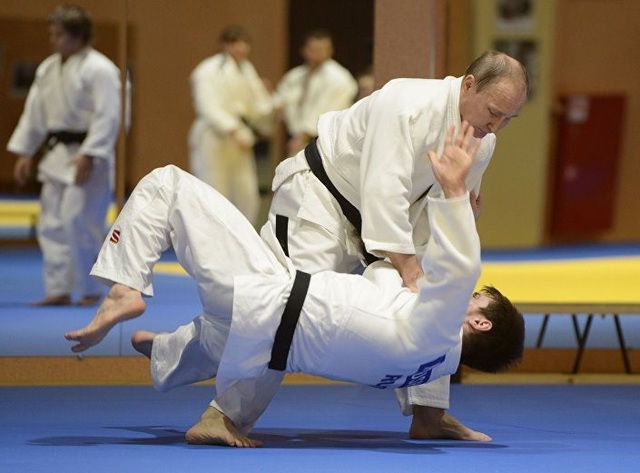 Top thương hiệu ăn theo đình đám nhờ Tổng thống Nga Putin - 4 Top thương hiệu ăn theo đình đám nhờ Tổng thống Nga Putin - 4