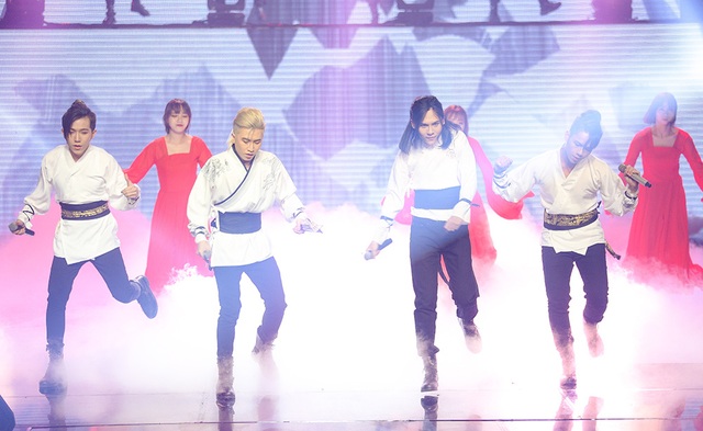 Chính thức lộ diện dàn thí sinh bước vào chung kết The Voice - Giọng hát Việt 2019 - 9 Chính thức lộ diện dàn thí sinh bước vào chung kết The Voice - Giọng hát Việt 2019 - 9