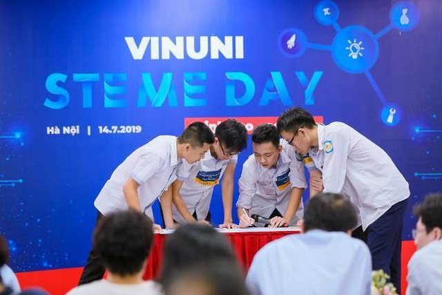 Hàng ngàn bạn trẻ yêu công nghệ háo hức với ngày hội STEME - 9 Hàng ngàn bạn trẻ yêu công nghệ háo hức với ngày hội STEME - 9