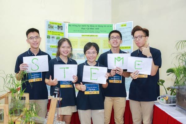 Hàng ngàn bạn trẻ yêu công nghệ háo hức với ngày hội STEME - 10 Hàng ngàn bạn trẻ yêu công nghệ háo hức với ngày hội STEME - 10