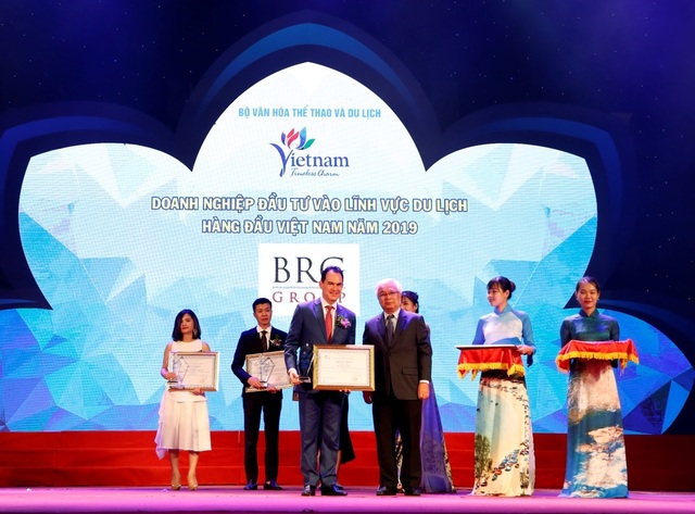 Tập đoàn BRG được vinh danh nhiều giải tại Giải thưởng Du lịch Việt Nam 2019 - 1 Tập đoàn BRG được vinh danh nhiều giải tại Giải thưởng Du lịch Việt Nam 2019 - 1