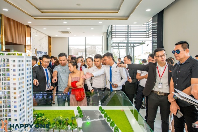 Hơn 800 khách hàng ấn tượng với căn hộ mẫu của Happy One - 1 Hơn 800 khách hàng ấn tượng với căn hộ mẫu của Happy One - 1