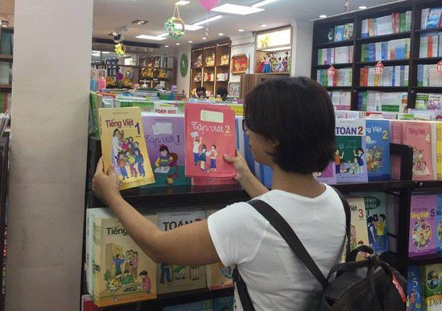 Bộ GDĐT thành lập 9 Hội đồng thẩm định SGK lớp 1 - 2 Bộ GDĐT thành lập 9 Hội đồng thẩm định SGK lớp 1 - 2
