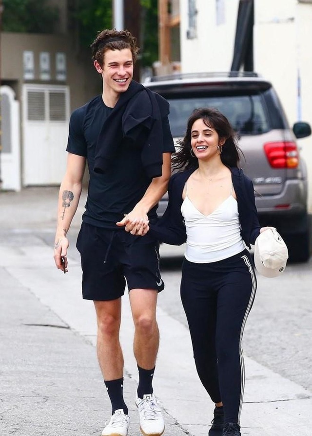 Shawn Mendes và Camila Cabello liên tục phủ nhận chuyện hẹn hò - 4 Shawn Mendes và Camila Cabello liên tục phủ nhận chuyện hẹn hò - 4