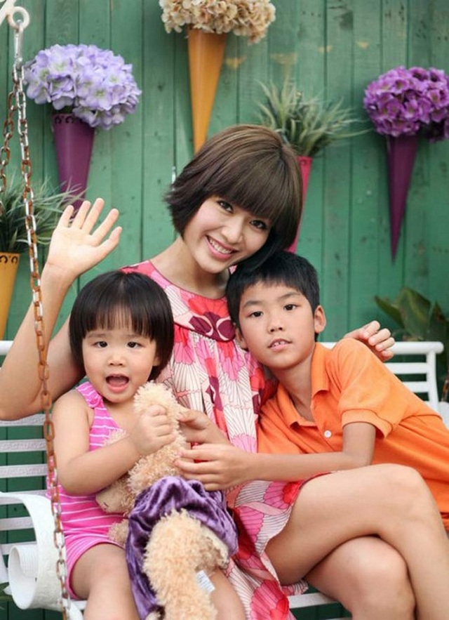 Tiết lộ hình ảnh hiếm hoi về con trai Hoa hậu Thu Thuỷ - 2 Tiết lộ hình ảnh hiếm hoi về con trai Hoa hậu Thu Thuỷ - 2