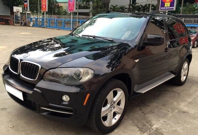 Xe sang 10 năm tuổi tầm giá từ 600 triệu đồng hút khách Việt - 3 Xe sang 10 năm tuổi tầm giá từ 600 triệu đồng hút khách Việt - 3