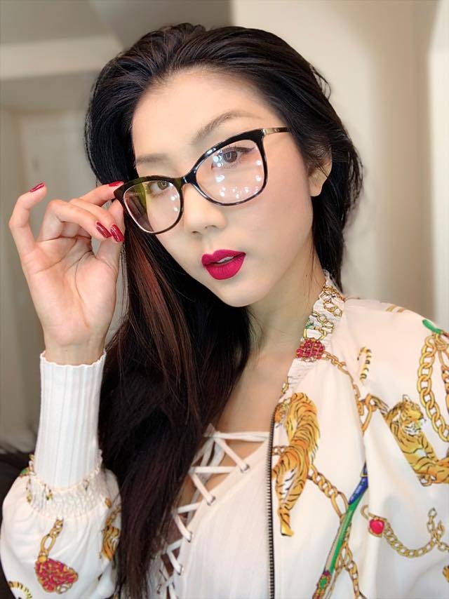 Bất ngờ với diện mạo mới của Ngọc Quyên sau hơn một năm đổ vỡ hôn nhân - 5 Bất ngờ với diện mạo mới của Ngọc Quyên sau hơn một năm đổ vỡ hôn nhân - 5