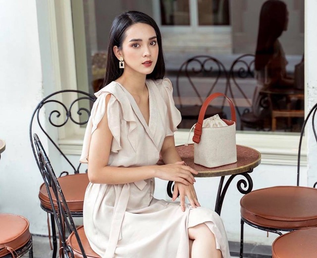Trò chuyện với nàng thơ trong MV 16+ của Soobin Hoàng Sơn - 2 Trò chuyện với nàng thơ trong MV 16+ của Soobin Hoàng Sơn - 2