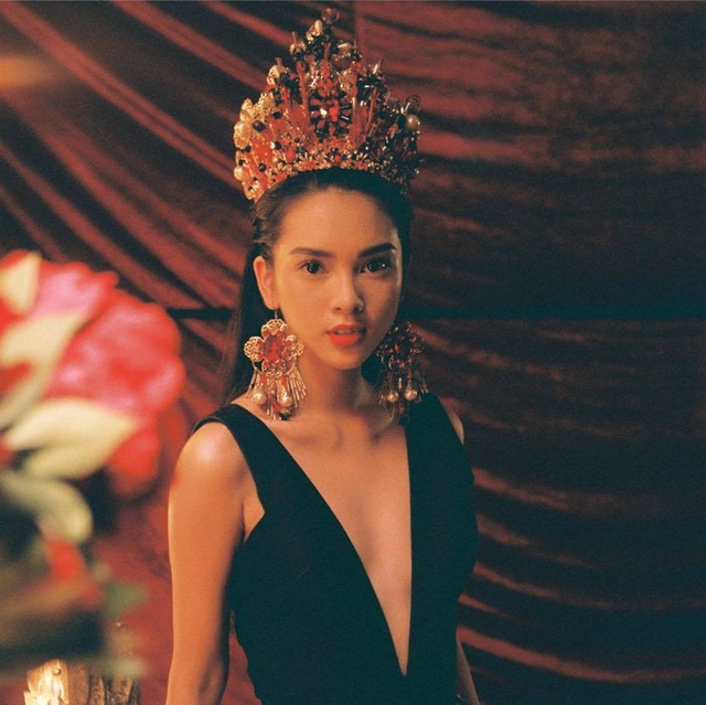 Người mẫu 9X nổi lên nhờ vào vai bạn gái của hoàng tử Vpop - 5 Người mẫu 9X nổi lên nhờ vào vai bạn gái của hoàng tử Vpop - 5