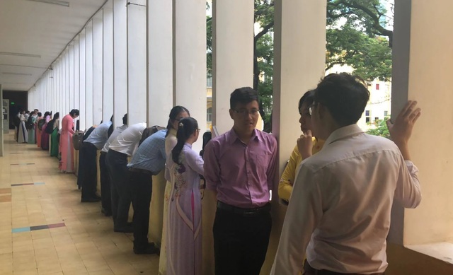 Gay gắt cuộc đua trở thành giáo viên ở TPHCM - 3 Gay gắt cuộc đua trở thành giáo viên ở TPHCM - 3