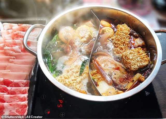 Chồng hất trọn nồi lẩu sôi nóng vào người bạn vợ vì ghen tuông - 2 Chồng hất trọn nồi lẩu sôi nóng vào người bạn vợ vì ghen tuông - 2