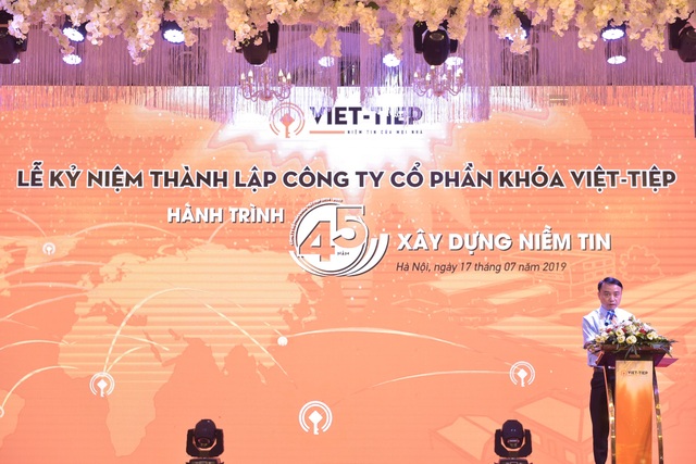 Khóa Việt - Tiệp kỷ niệm 45 năm thành lập và đánh dấu hành trình mới - 3 Khóa Việt - Tiệp kỷ niệm 45 năm thành lập và đánh dấu hành trình mới - 3