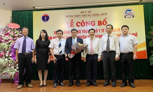 Bệnh viện Trung ương Huế có tân Phó Giám đốc chuyên môn - 2 Bệnh viện Trung ương Huế có tân Phó Giám đốc chuyên môn - 2