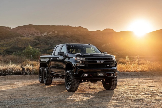 Goliath 6×6 - Không chỉ là Chevrolet Silverado lắp thêm 2 bánh - 2