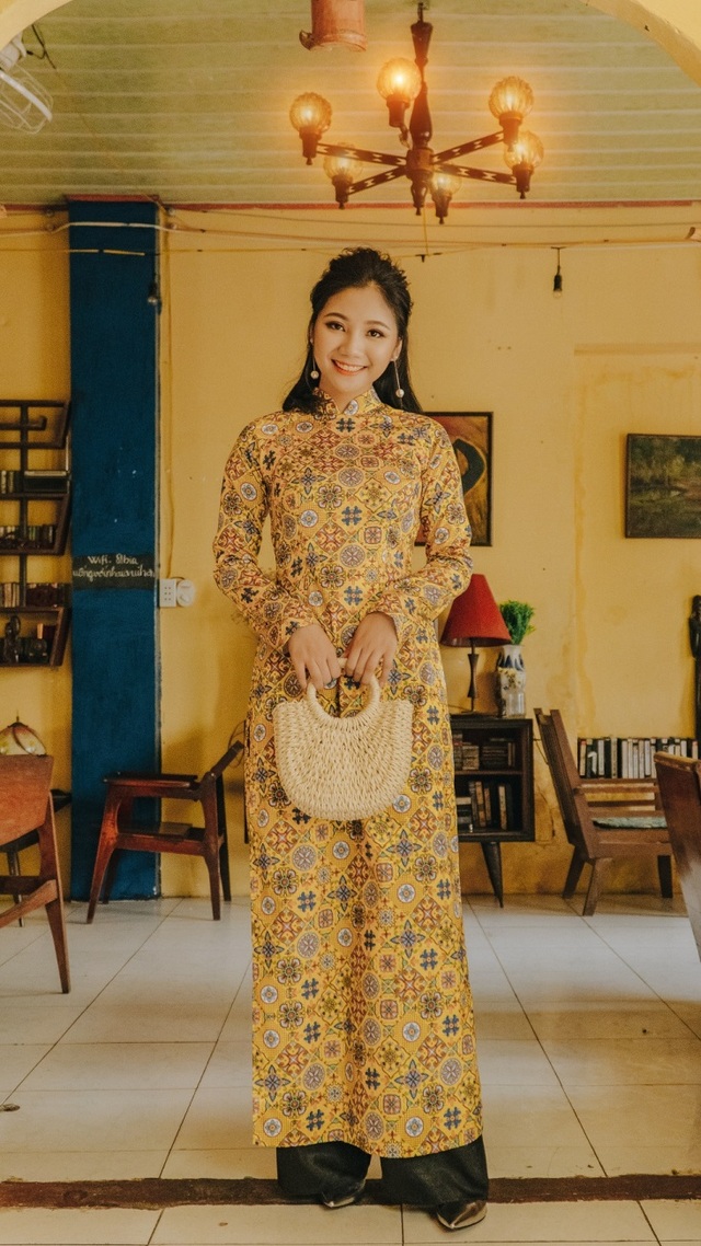 Hậu chia tay bạn trai quen trên show hẹn hò, nữ quân nhân hóa “cô ba Sài Gòn” đằm thắm - 3 Hậu chia tay bạn trai quen trên show hẹn hò, nữ quân nhân hóa “cô ba Sài Gòn” đằm thắm - 3