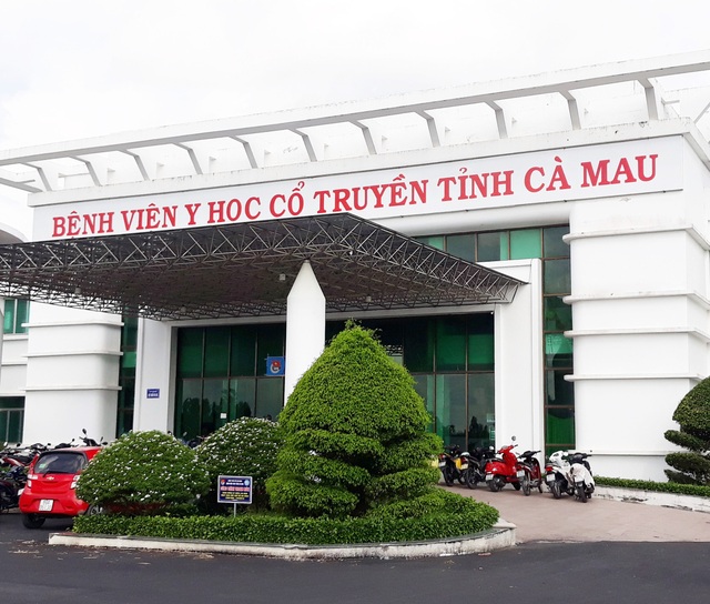 Buộc thôi việc đối với bác sĩ “chống lệnh” điều động của cấp trên - 1 Buộc thôi việc đối với bác sĩ “chống lệnh” điều động của cấp trên - 1