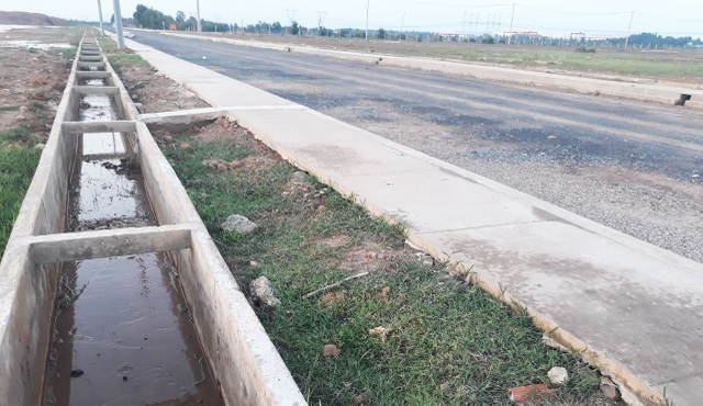 Vụ bồi thường 16.000m2 giá siêu rẻ: Cầu cứu chủ tịch UBND tỉnh Long An - 2 Vụ bồi thường 16.000m2 giá siêu rẻ: Cầu cứu chủ tịch UBND tỉnh Long An - 2