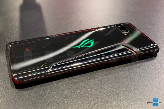 Asus trình làng smartphone chơi game ROG Phone 2 cấu hình siêu “khủng” - 3