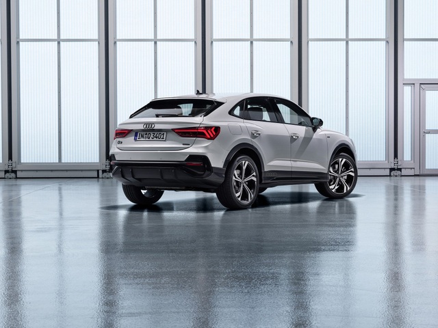 Audi Q3 Sportback - Muộn còn hơn không - 12