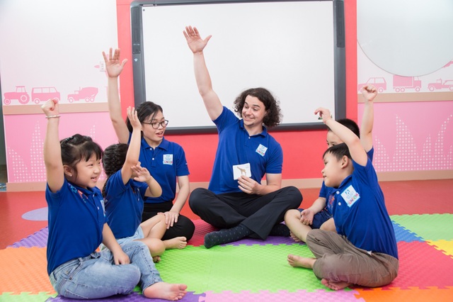 Nhà báo Hoàng Anh Tú: Đừng ép trẻ học, hãy để trẻ thích học - 2 Nhà báo Hoàng Anh Tú: Đừng ép trẻ học, hãy để trẻ thích học - 2