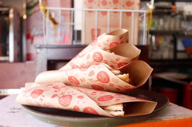 Nghỉ việc nhà nước, 8X khởi nghiệp với 10 cửa hàng bánh mì kẹp Kebab Torki - 3 Nghỉ việc nhà nước, 8X khởi nghiệp với 10 cửa hàng bánh mì kẹp Kebab Torki - 3