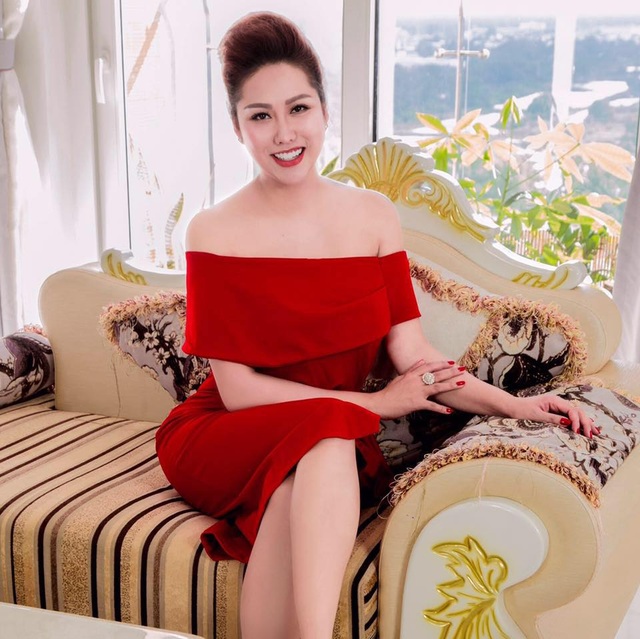 Phi Thanh Vân tiết lộ thuở mới vào nghề cát- sê chỉ 30 ngàn đồng - 1 Phi Thanh Vân tiết lộ thuở mới vào nghề cát- sê chỉ 30 ngàn đồng - 1