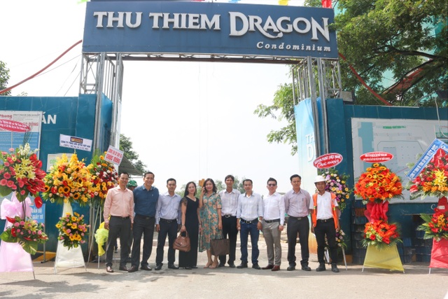 Lễ cất nóc Thủ Thiêm Dragon quận 2 - 1 Lễ cất nóc Thủ Thiêm Dragon quận 2 - 1