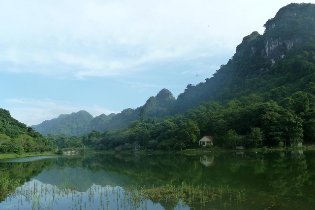 Báo Tây tiết lộ những địa điểm cắm trại siêu hot” ở Việt Nam - 3