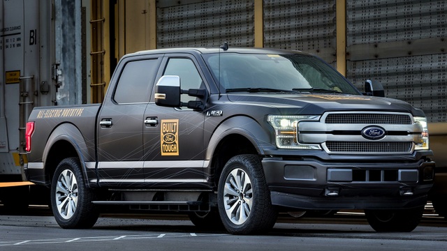 Ford thử nghiệm F-150 chạy điện - 2